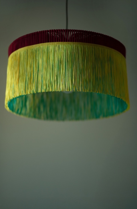 Lampa wisząca LIPSTA 1 z frędzlami zielona