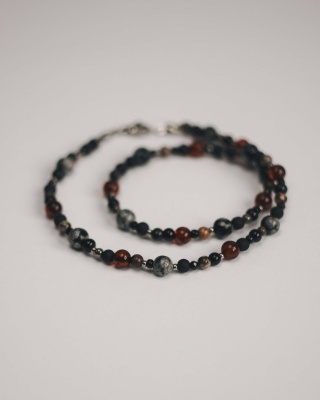 Naszyjnik koralikowy ARABICA 40 cm unisex czarno brązowy