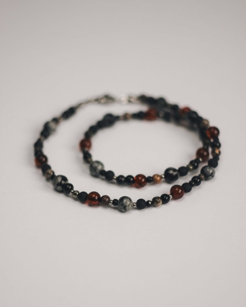 Naszyjnik koralikowy ARABICA 40 cm unisex czarno brązowy