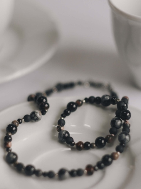 Naszyjnik koralikowy COLD BREW 41 cm unisex czarny