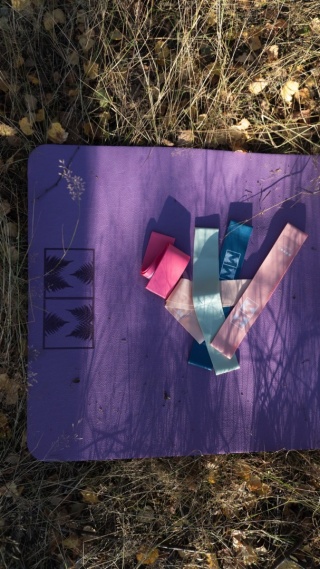 Zestaw krótkich gum oporowych do treningu w woreczku 5 sztuk