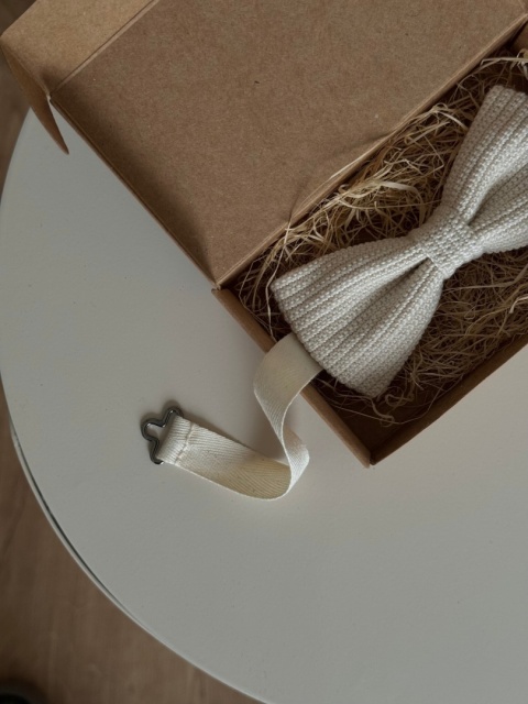 Muszka męska szydełkowa bawełniana beżowa