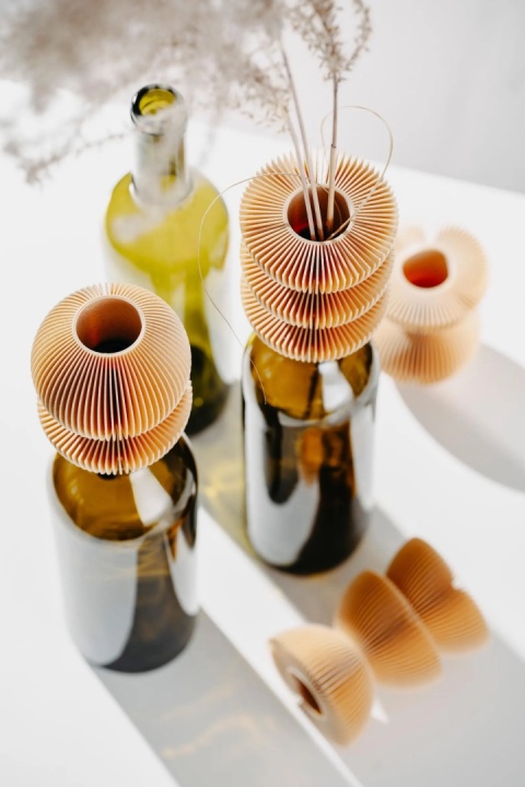 Wazon PoWinoWazon wyjątkowy (kompatybilny z klasyczną butelką 750 ml) brązowy