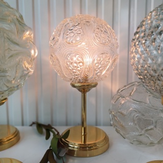 Lampa stołowa z mosiądzu z kloszem vintage CLARA 001 złota