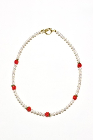 Naszyjnik damski MALINY NA PERŁACH jasny