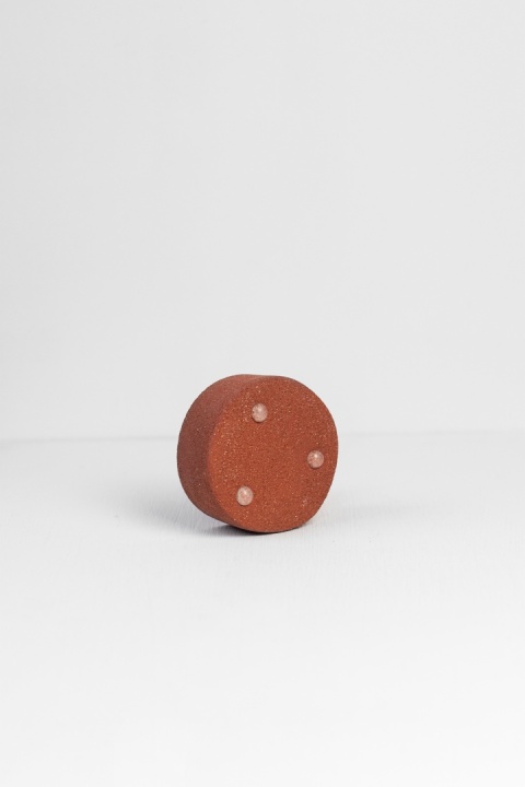 Podstawka ceramiczna na kadzidełko AKA OBAKE mini ceglana