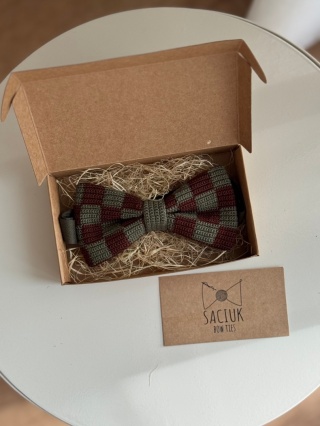 Muszka męska w kratkę szydełkowa bawełniana