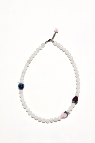 Naszyjnik damski TRIO TRUSKAWKOWE - jadeid biały