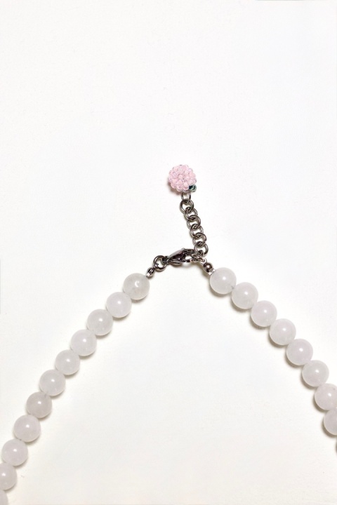 Naszyjnik damski TRIO TRUSKAWKOWE - jadeid biały