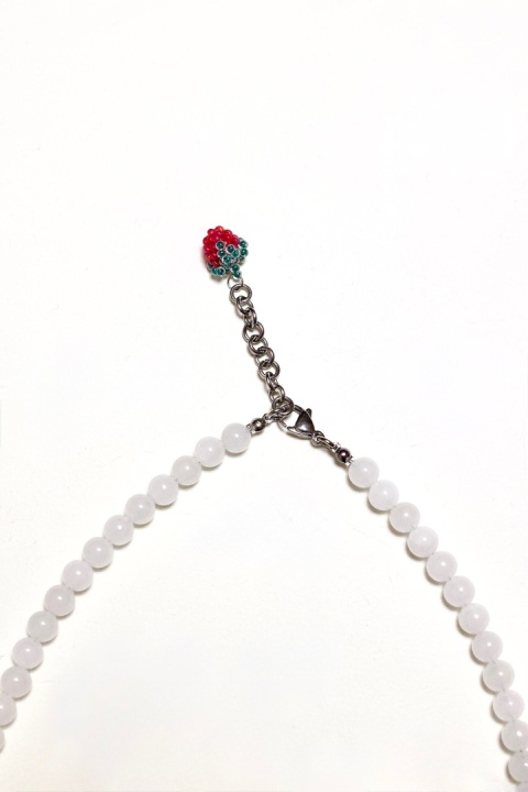 Naszyjnik damski TRUSKAWKA W ŚMIETANIE - Jadeit czerwień