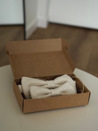 Zestaw muszek szydełkowych bawełnianych męska + dziecięca ecru