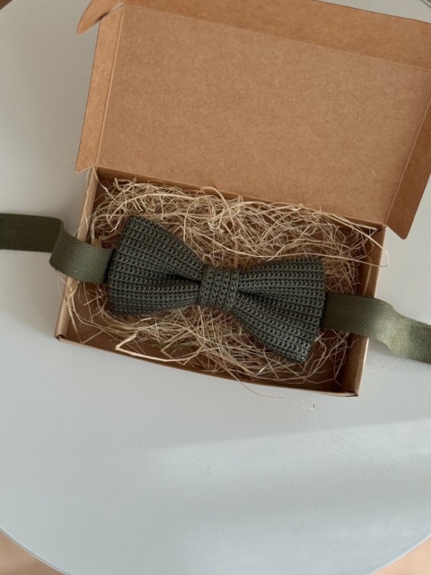 Muszka dziecięca szydełkowa bawełniana zielona