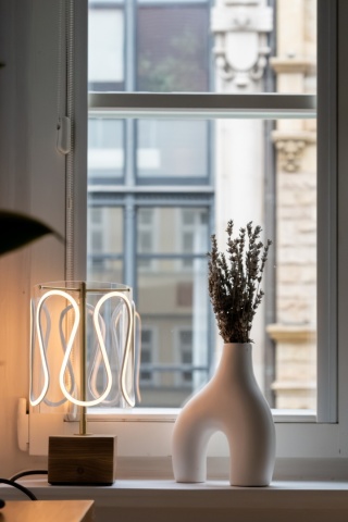 Lampa stołowa dekoracyjna ARCH lite drewno