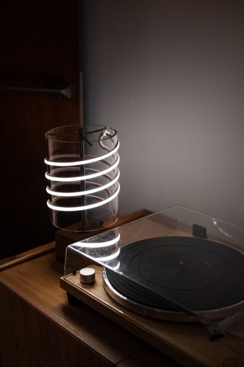 Lampa stołowa dekoracyjna SPRING lite drewno