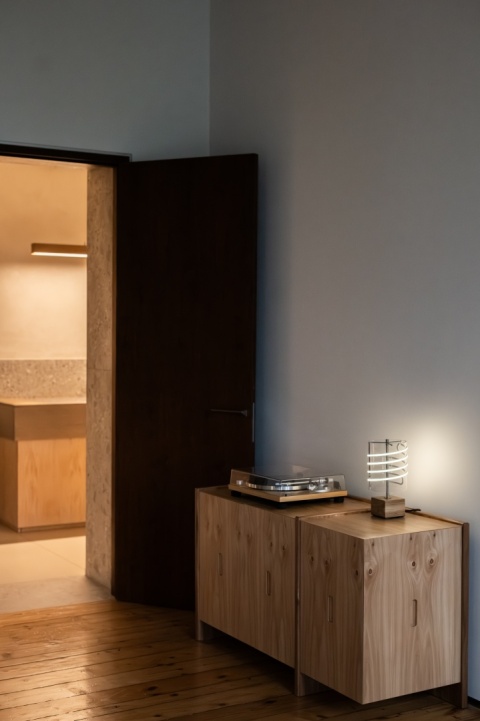 Lampa stołowa dekoracyjna SPRING lite drewno