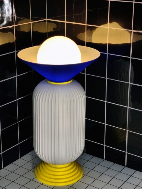 Lampa dekoracyjna ARCA IV stojąca artystyczna biała