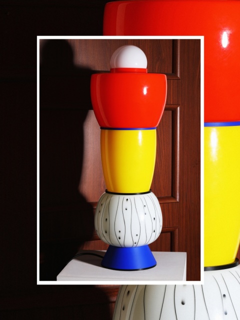 Lampa dekoracyjna TOTA VI stojąca artystyczna kolorowa