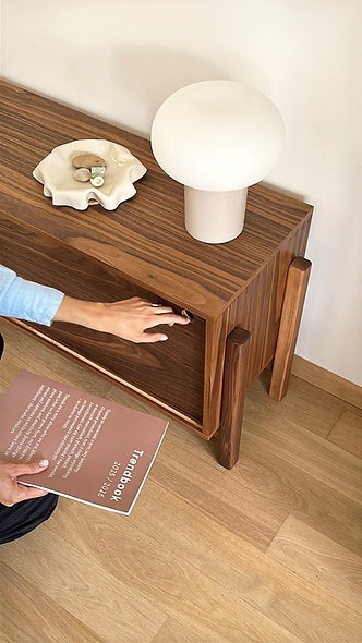 Kredens PIANO elegancka komoda do salonu dąb jasny