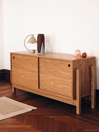 Kredens PIANO elegancka komoda do salonu dąb jasny