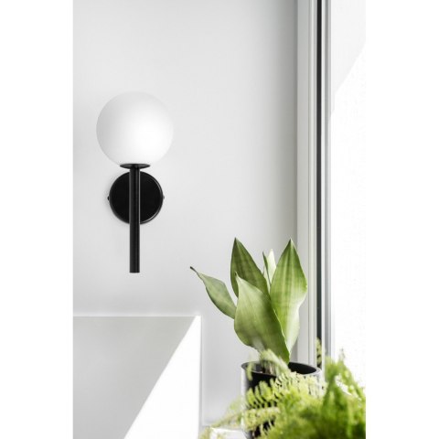 Lampa ścienna KOP A czarna do łazienki, korytarza lub eleganckiej strefy przy lustrze