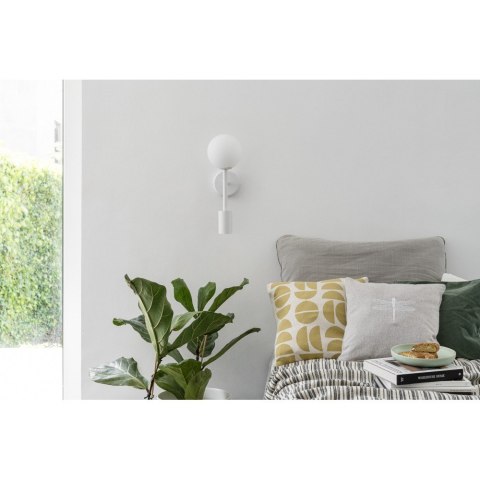 Lampa ścienna KOP C biała do salonu, korytarza lub sypialni