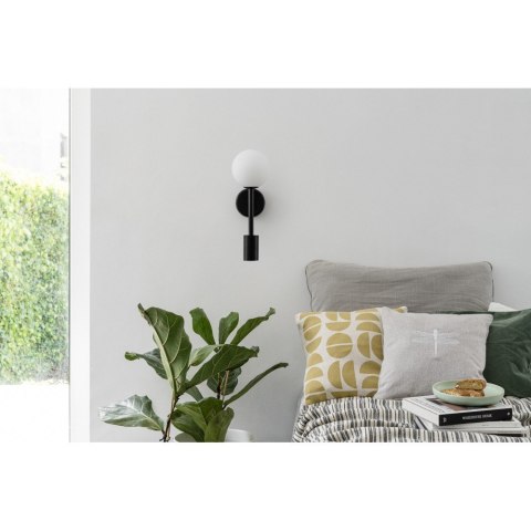 Lampa ścienna KOP C czarna do salonu, korytarza lub sypialni