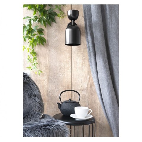 Lampa ścienna SUPURU W czarna regulowana do salonu, korytarza lub sypialni