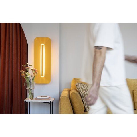Lampa ścienna YOTTSU W A melonowa potrójna do salonu, korytarza lub sypialni