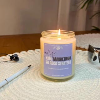Król Marketingu władca strategii - świeca sojowa 250 ml