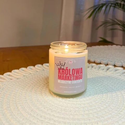 Królowa Marketingu władczyni contentu - świeca sojowa 250 ml