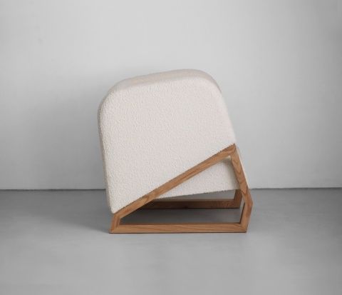 Fotel tapicerowany ZGRAB lite drewno elegancki do salonu