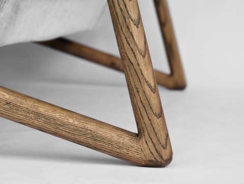 Sofa pikowana CAMELEON dwuosobowa nowoczesna dębowa do salonu
