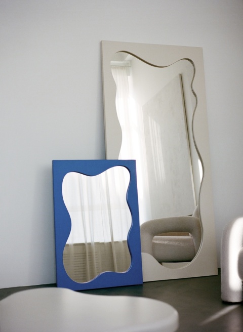 Lustro No. 4 designerskie 93 x 200 cm w nieregularnej ramie do salonu, łazienki, garderoby