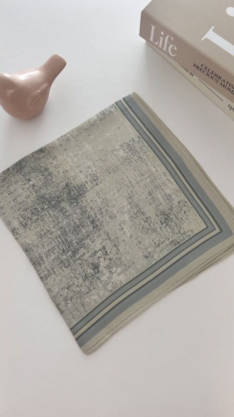 Szalik jedwabny №76 PÓŁNOCNY WIATR - 53 x 53 cm, szary błekit