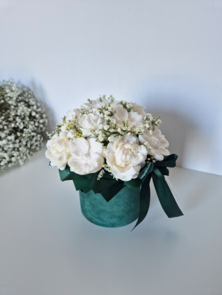 Flower Box L — bukiet kwiatów dekoracyjny | idealny na prezent zielony box