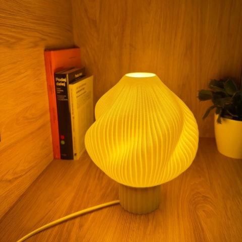Lampa stołowa TWIST CREME druk 3D beżowa