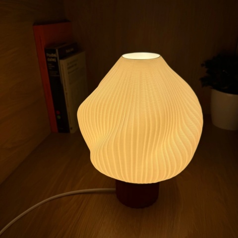Lampa stołowa TWIST CREME druk 3D czerwona