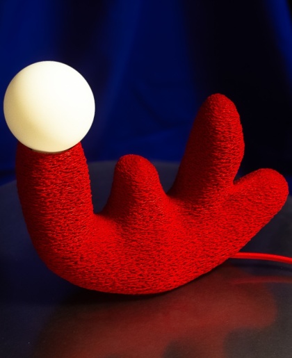 Lampka stojąca MOD No.3 designerska czerwona do salonu lub sypialni