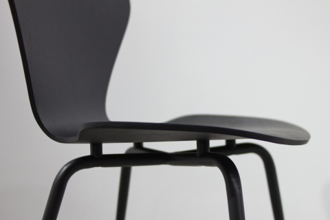 Krzesło KA237 CLASSIC buk czarny