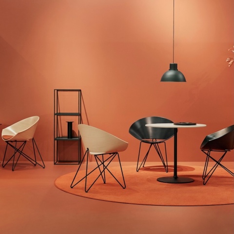 Krzesło RM56 buk czarny rama czarna