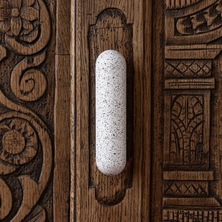 Uchwyt Meblowy Loren White & Black Melange