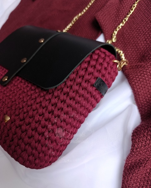 Listonoszka pleciona torebka skórzana czerń + bordo