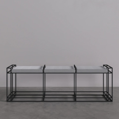 Ławka TRIGA 150 x 46 cm minimalistyczna metal czarna