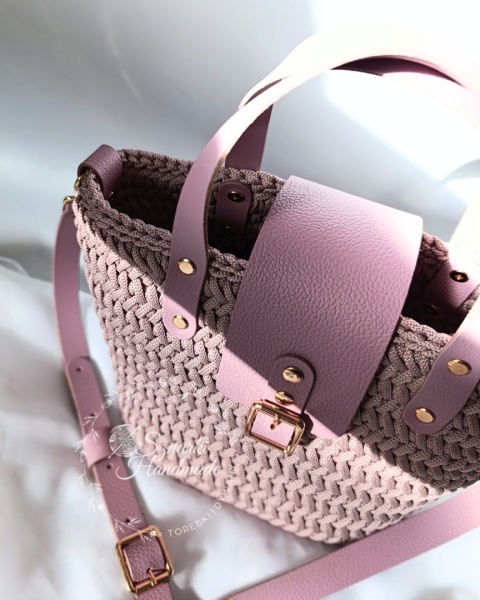 Torebka pleciona koszyk brudny róż