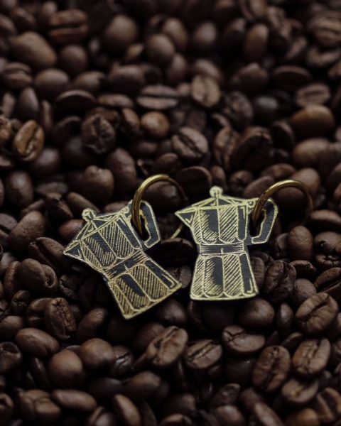 Zawieszka KAWIARKA złota